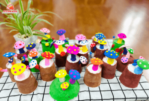 LÀM CÂY NẤM TỪ ĐẤT NẶN - Trường Mầm Non STEAM KIDS