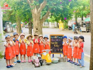 “TIỆM RỬA XE CỦA BIỆT ĐỘI TÍ HON STEAM KIDS” - Trường Mầm Non STEAM KIDS
