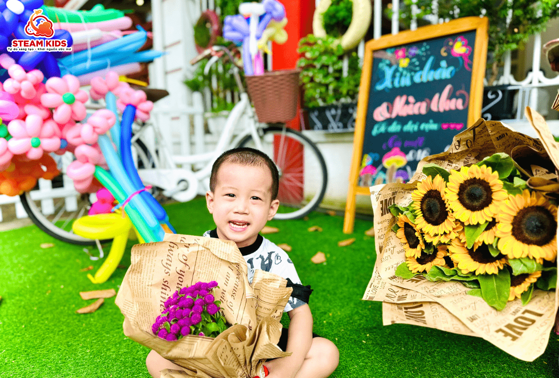 XIN CHÀO MÙA THU XIN CHÀO MÙA THU - Trường Mầm Non STEAM KIDS