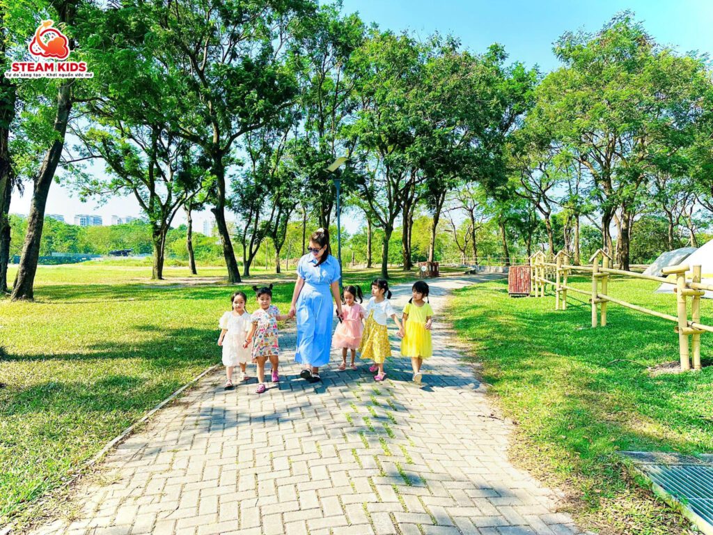 PICNIC MÙA THU VÀ NHỮNG KHOẢNH KHẮC ĐÁNG NHỚ! PICNIC MÙA THU VÀ NHỮNG KHOẢNH KHẮC ĐÁNG NHỚ! - Trường Mầm Non STEAM KIDS