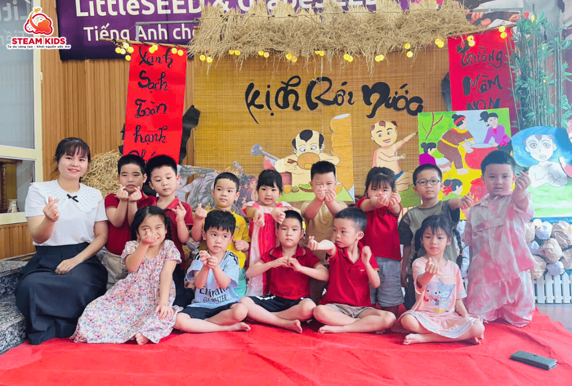 KỊCH “MÚA RỐI NƯỚC” - CHÀO MỪNG 50 NĂM GIẢI PHÓNG MIỀN NAM 30/4 - Trường Mầm Non STEAM KIDS