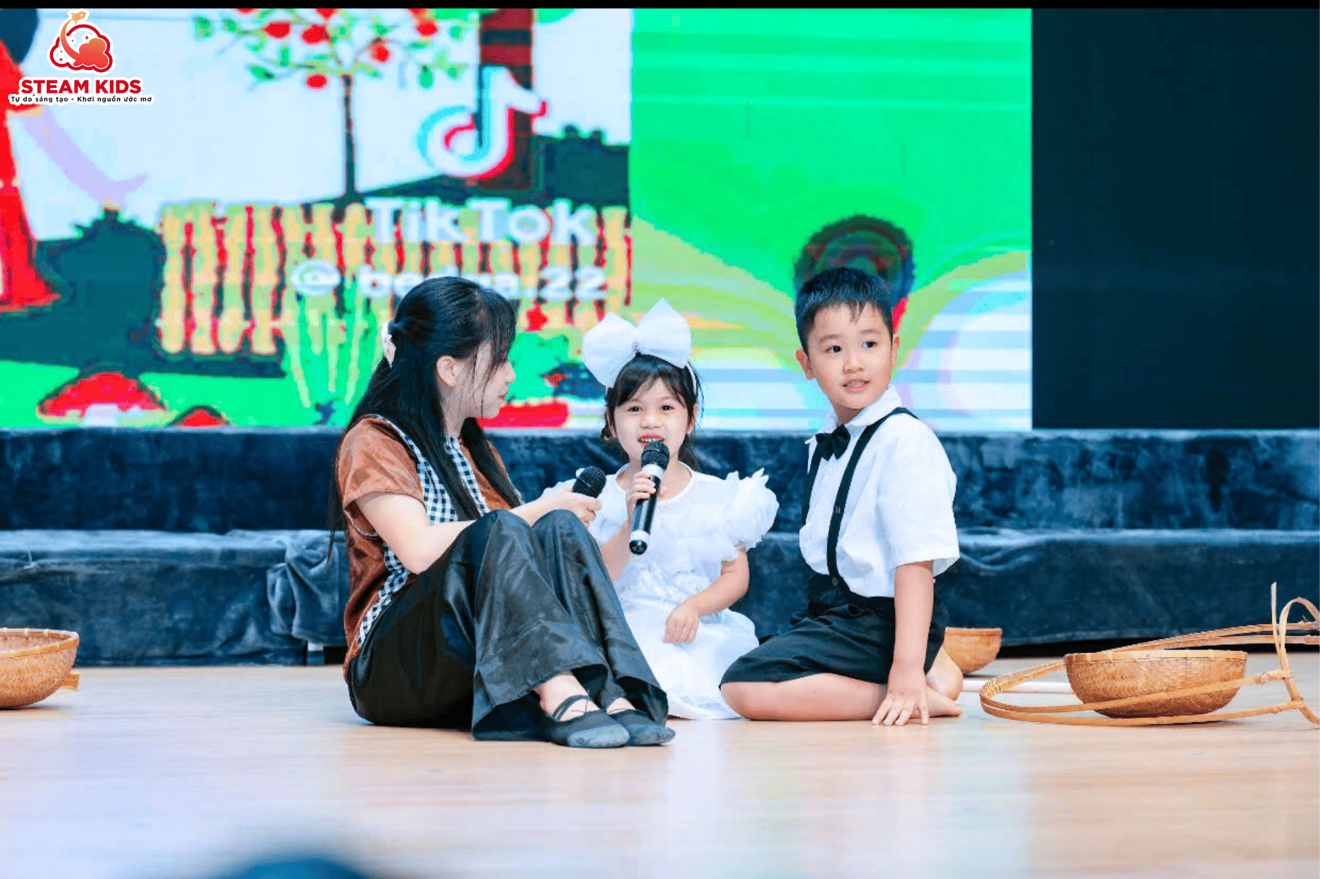 LỄ TỔNG KẾT NĂM HỌC 2024-2025 LỄ TỔNG KẾT NĂM HỌC 2024-2025 - Trường Mầm Non STEAM KIDS