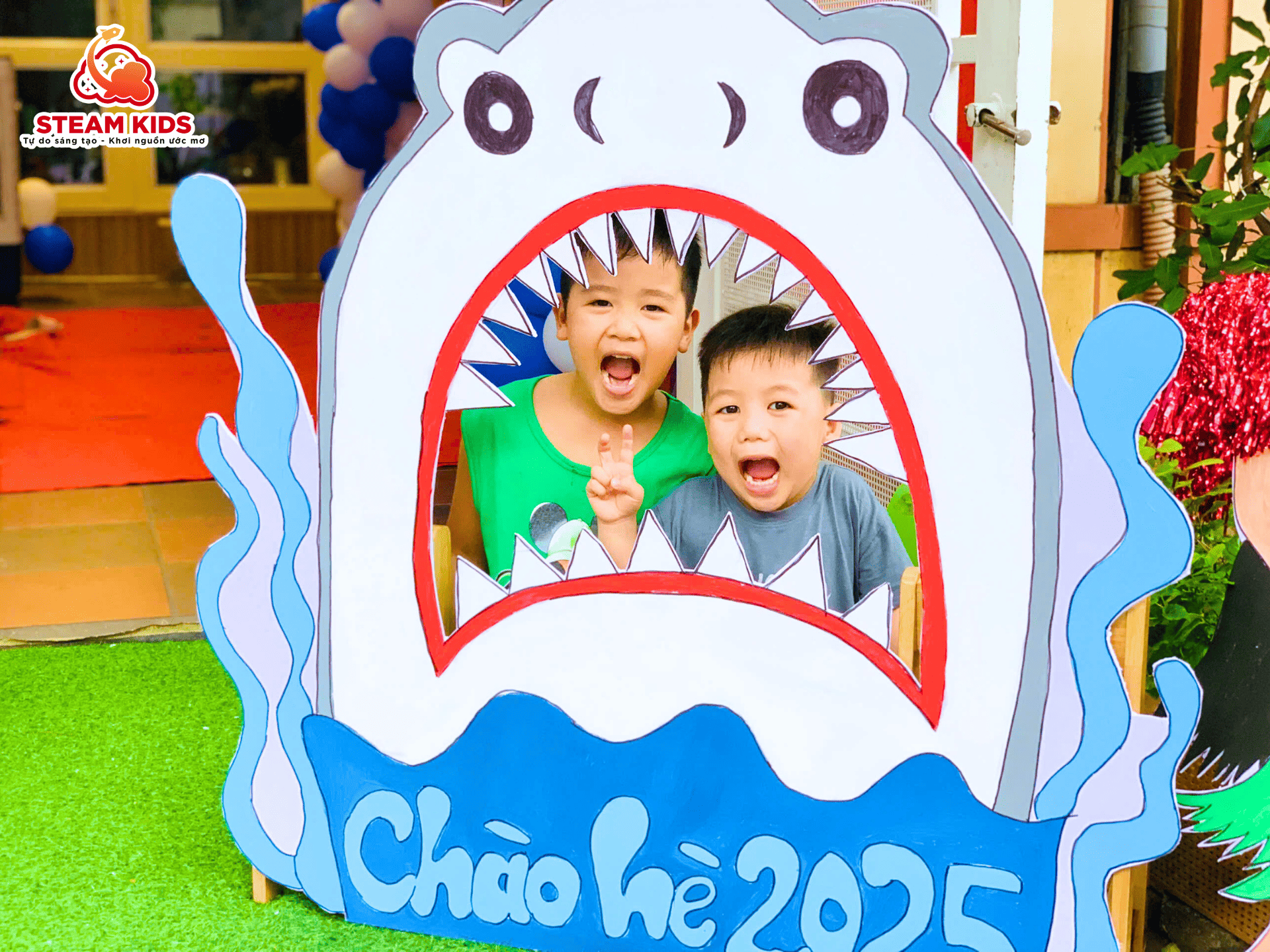 LỄ HỘI NƯỚC – NGÀY HÈ SÔI ĐỘNG CỦA CÁC BẠN NHỎ STEAM KIDS LỄ HỘI NƯỚC – NGÀY HÈ SÔI ĐỘNG CỦA CÁC BẠN NHỎ STEAM KIDS - Trường Mầm Non STEAM KIDS