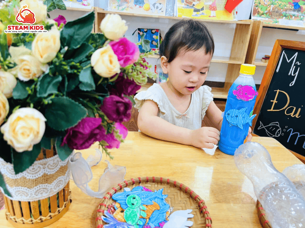 STEAM 12 BIẾN LỚP HỌC THÀNH ĐẠI DƯƠNG MINI STEAM 12 BIẾN LỚP HỌC THÀNH ĐẠI DƯƠNG MINI - Trường Mầm Non STEAM KIDS