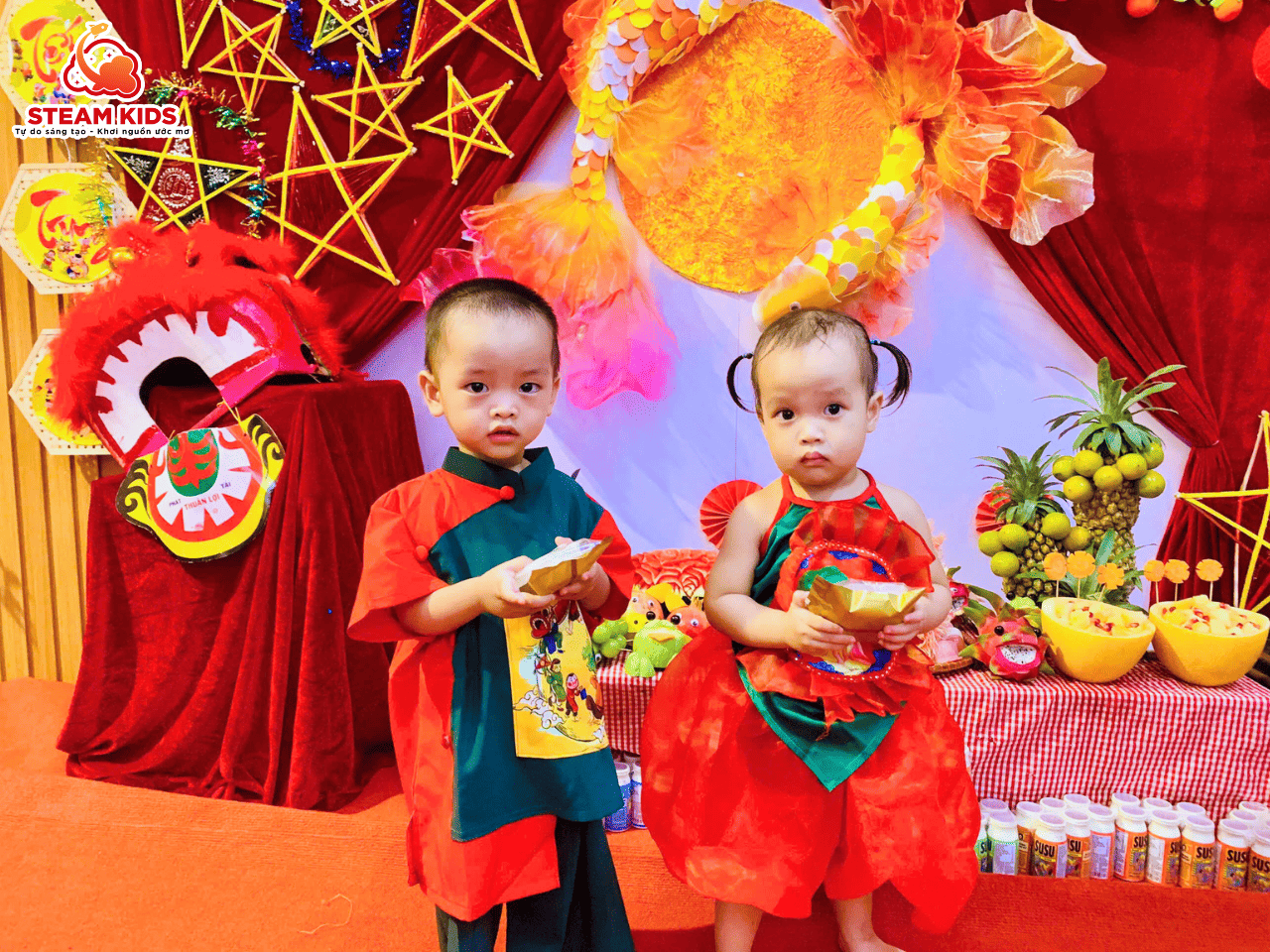 TRUNG THU RẠNG RỠ CỦA CÁC BÉ TRUNG THU RẠNG RỠ CỦA CÁC BÉ - Trường Mầm Non STEAM KIDS