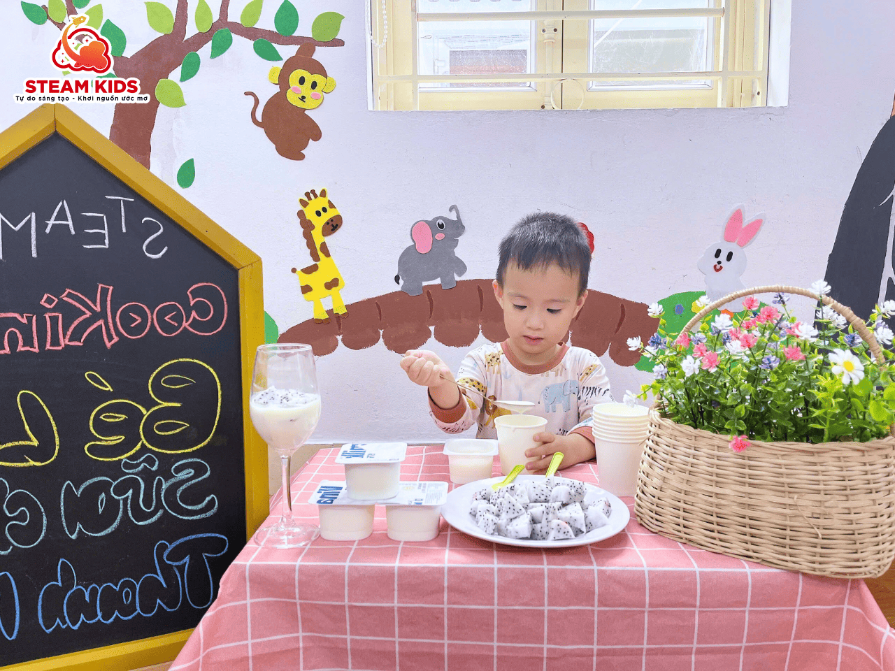 STEAM 3 HÔM NAY CÓ GÌ NGON? STEAM 3 HÔM NAY CÓ GÌ NGON? - Trường Mầm Non STEAM KIDS