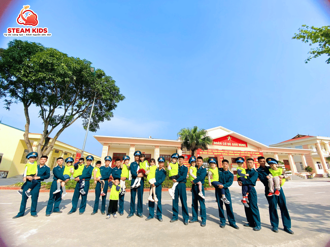 CHƯƠNG TRÌNH THAM QUAN – GIAO LƯU TRẢI NGHIỆM CHƯƠNG TRÌNH THAM QUAN – GIAO LƯU TRẢI NGHIỆM - Trường Mầm Non STEAM KIDS